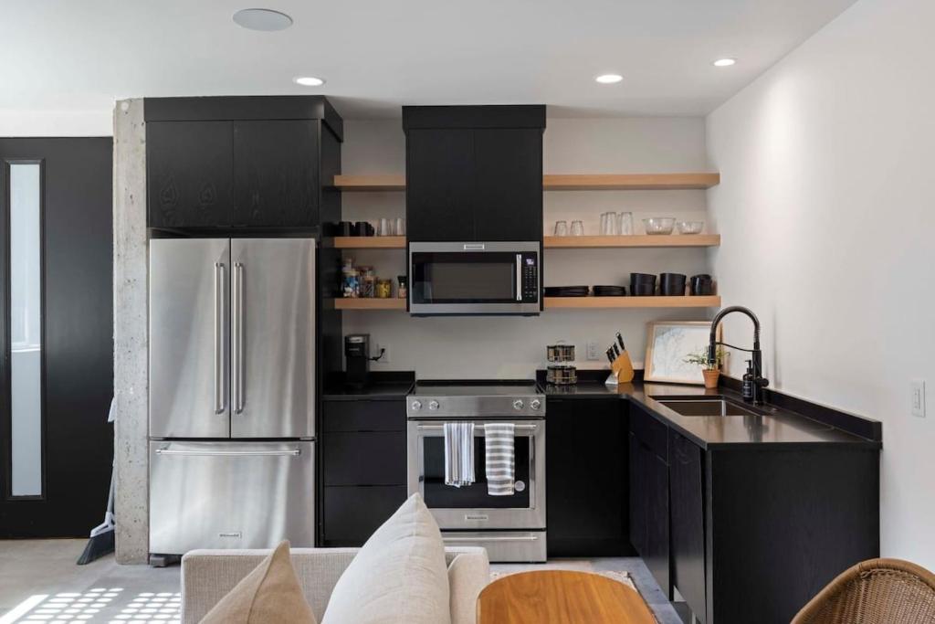 Zion Loft Unit 5 image