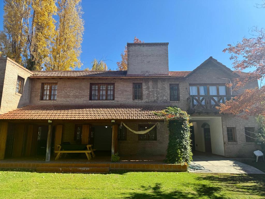 Olive Tree House with Pool Table and Swimming Pool photo 2