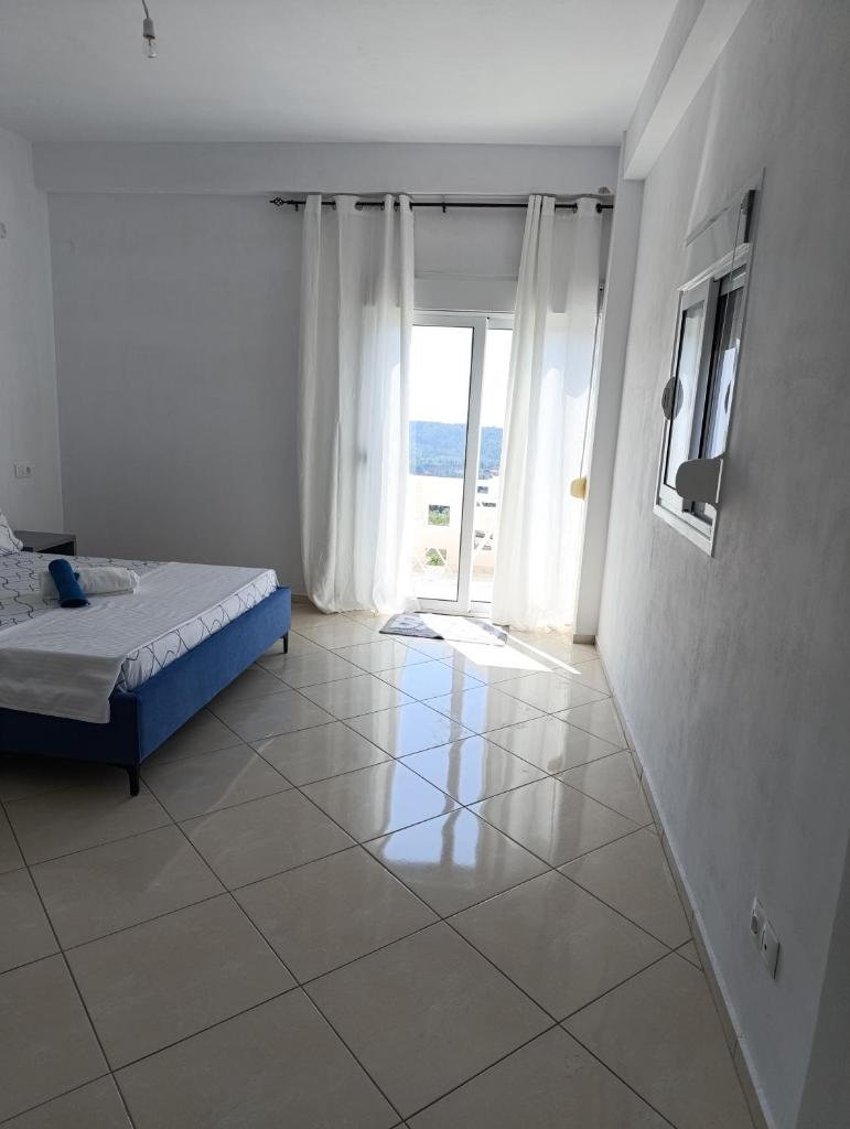 NIKOLARI RESORTs photo 1