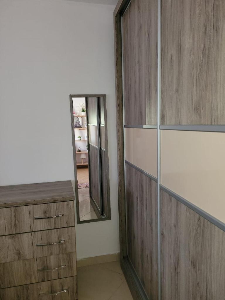 UNIVERSE House photo 4