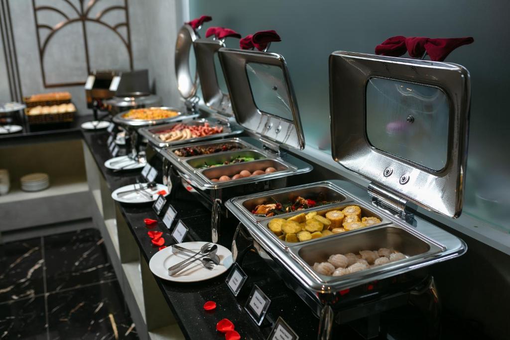 May De Ville Premier Hotel & Spa