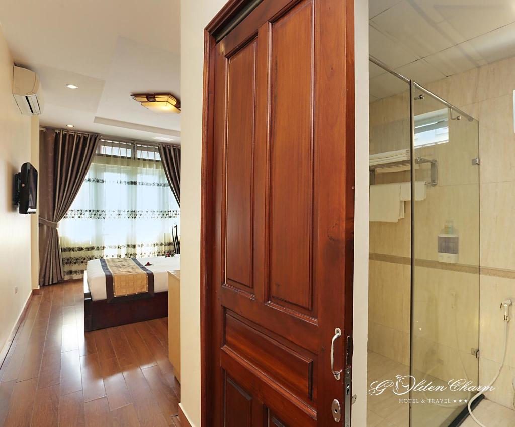 Hanoi Golden Charm Hotel