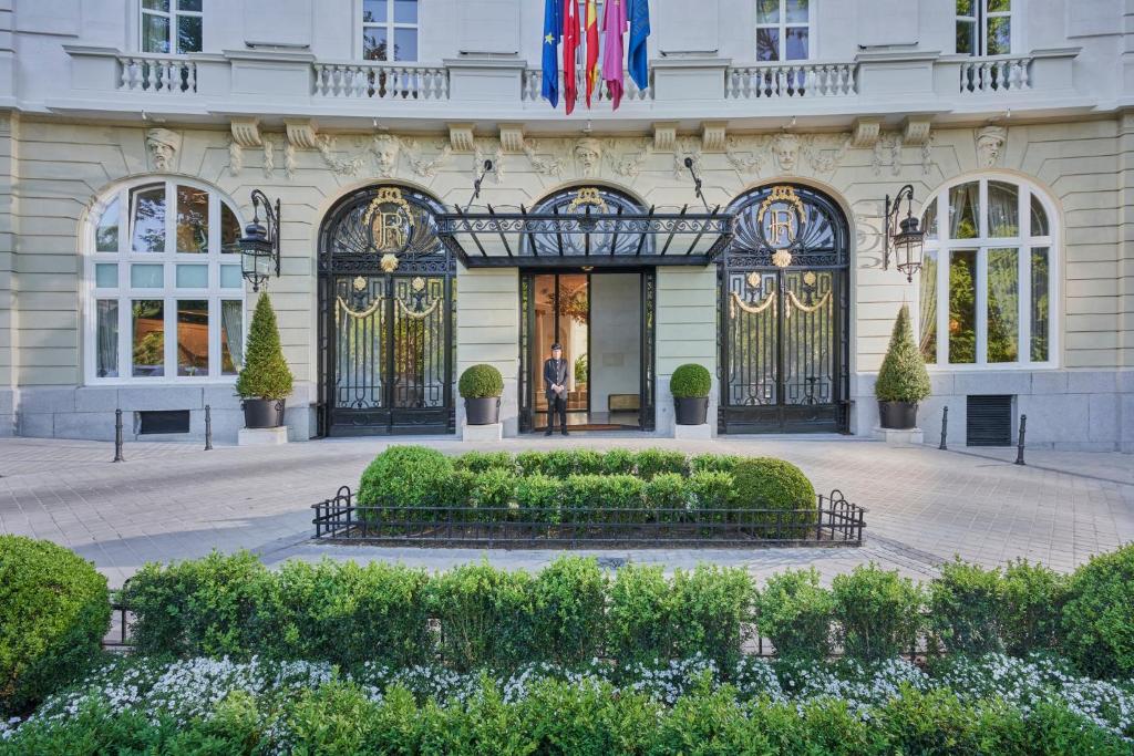 Mandarin Oriental Ritz, Madrid Room Type - Superior Room King