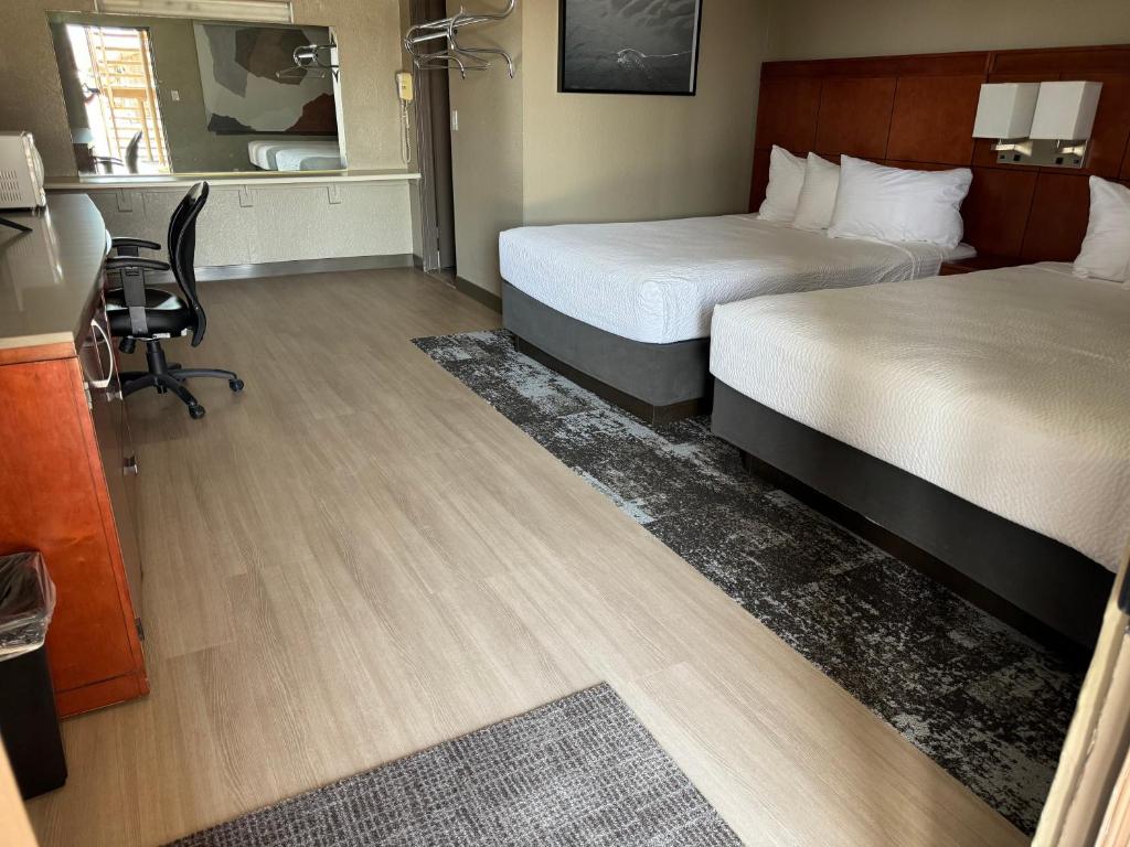 Travelodge by Wyndham Parker image