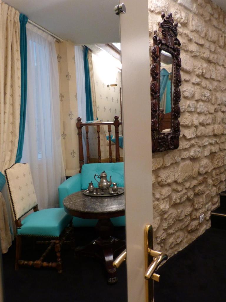 Сьюит (Улучшенный номер «Престиж»), Grand Hôtel Dechampaigne