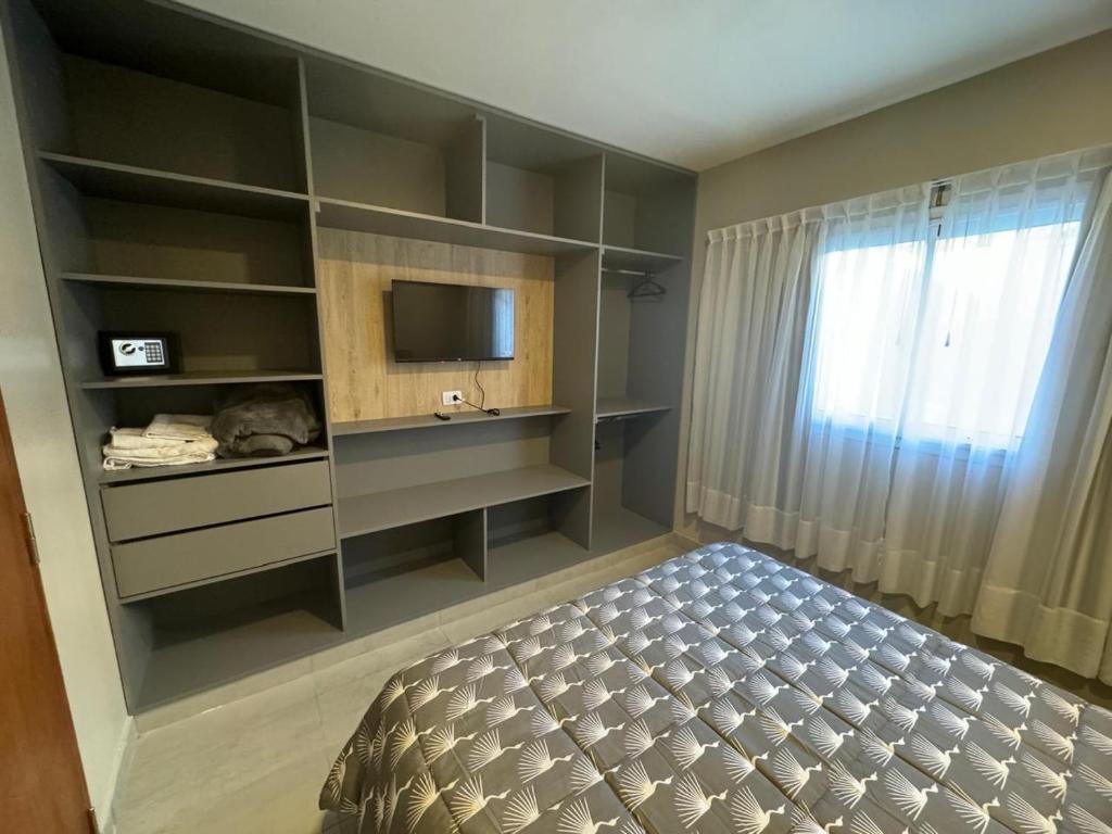Departamentos Mate de Luna Nuevos, totalmente equipados, Zona residencial sobre Avenida principal, a 10 minutos del centro y 10 de YerbaBuena, 5 minutos Shoping Portal