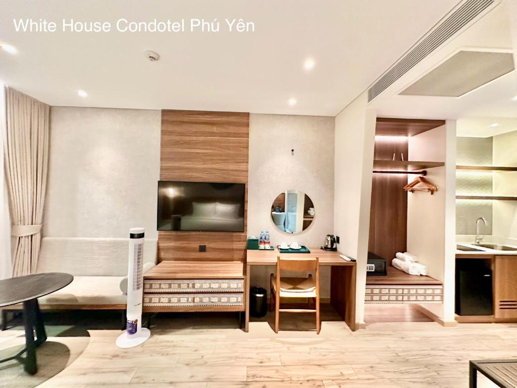 White House Condotel Phú Yên