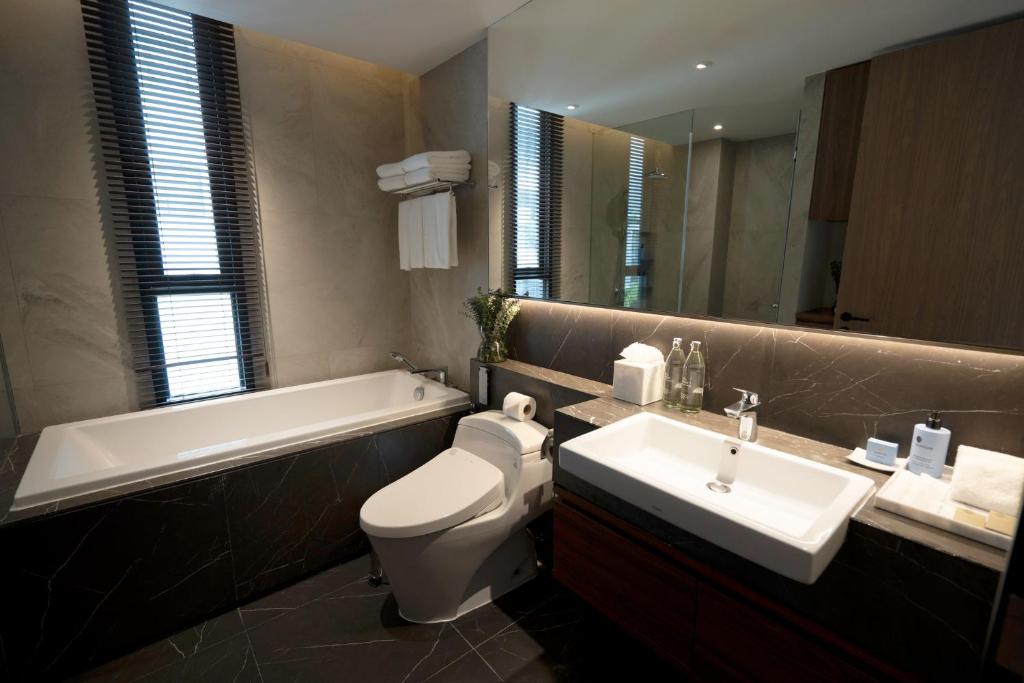 Walton Suites Sukhumvit Room Type - Two Bedroom Deluxe