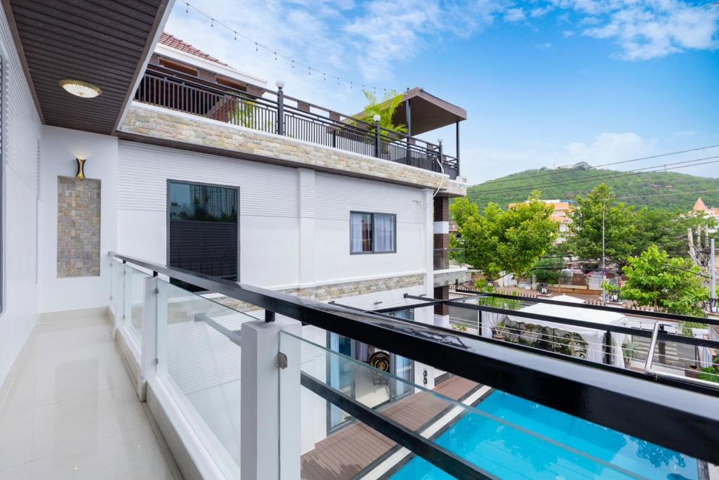Villa 52 Bai Sau