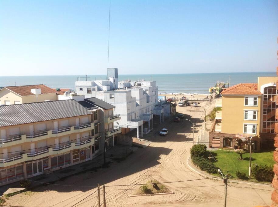 Dto frente a la playa photo 2