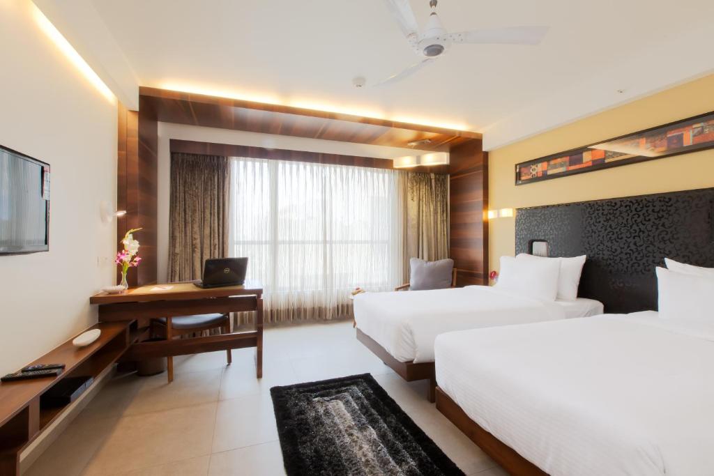 Hotel Cosmopolitan photo 2