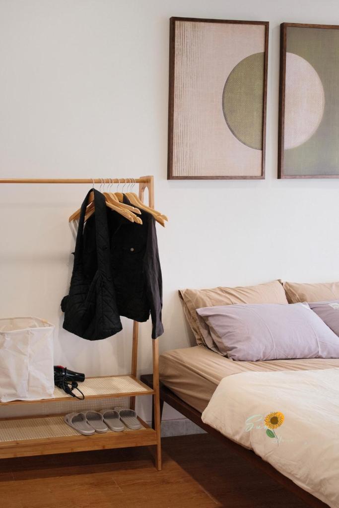 Sunflowerhome-Balcony-District1-BenThanh Market