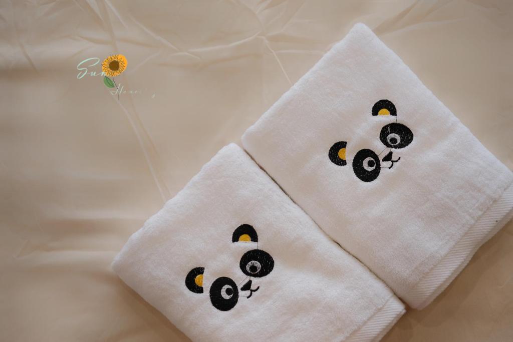 Sunflowerhome-Balcony-District1-BenThanh Market