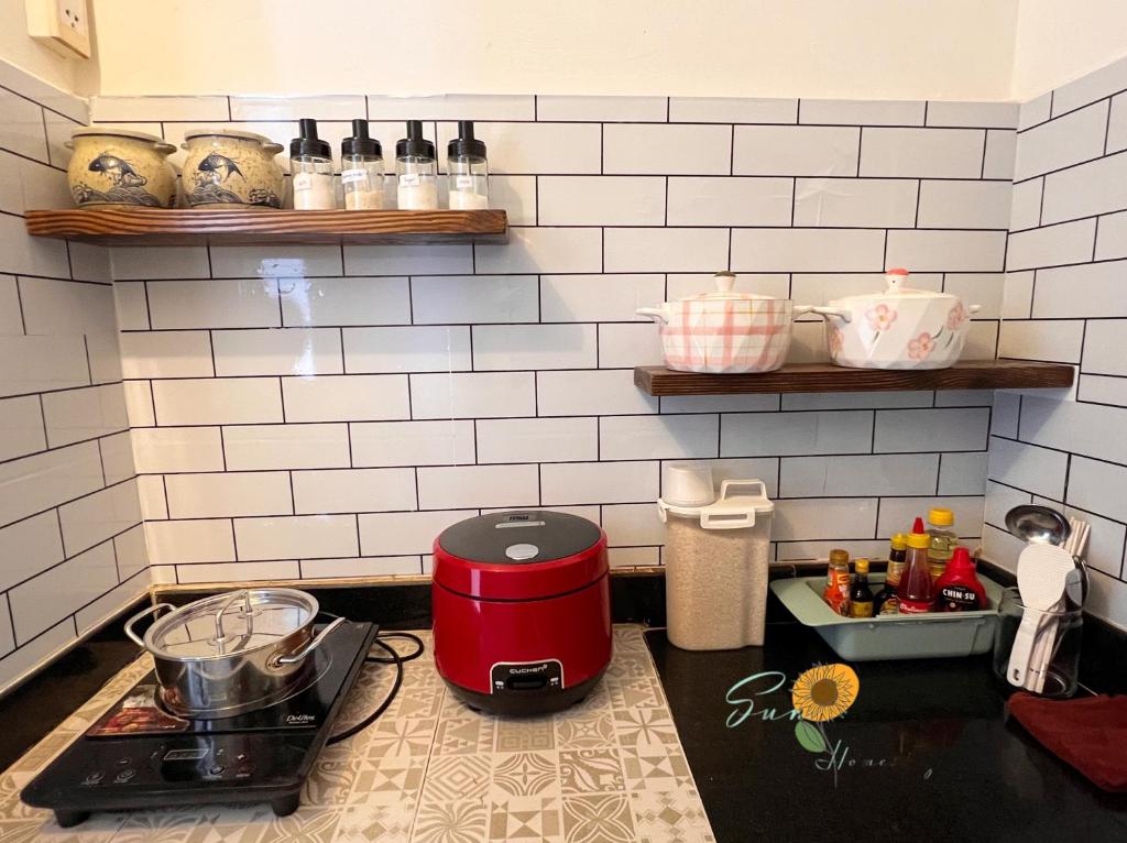 Sunflowerhome-Balcony-District1-BenThanh Market