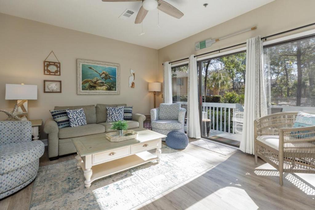 82 Ocean Breeze image