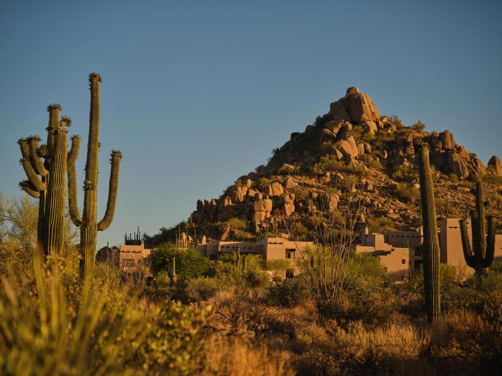 Four Seasons Resort Scottsdale at Troon North image