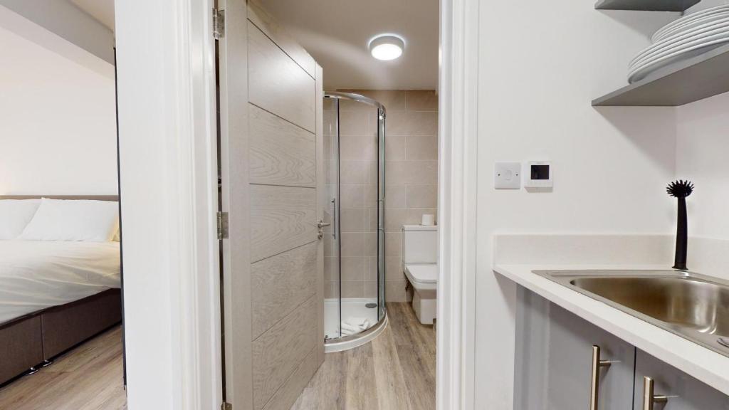 Bicester Court - Tap to explore photos