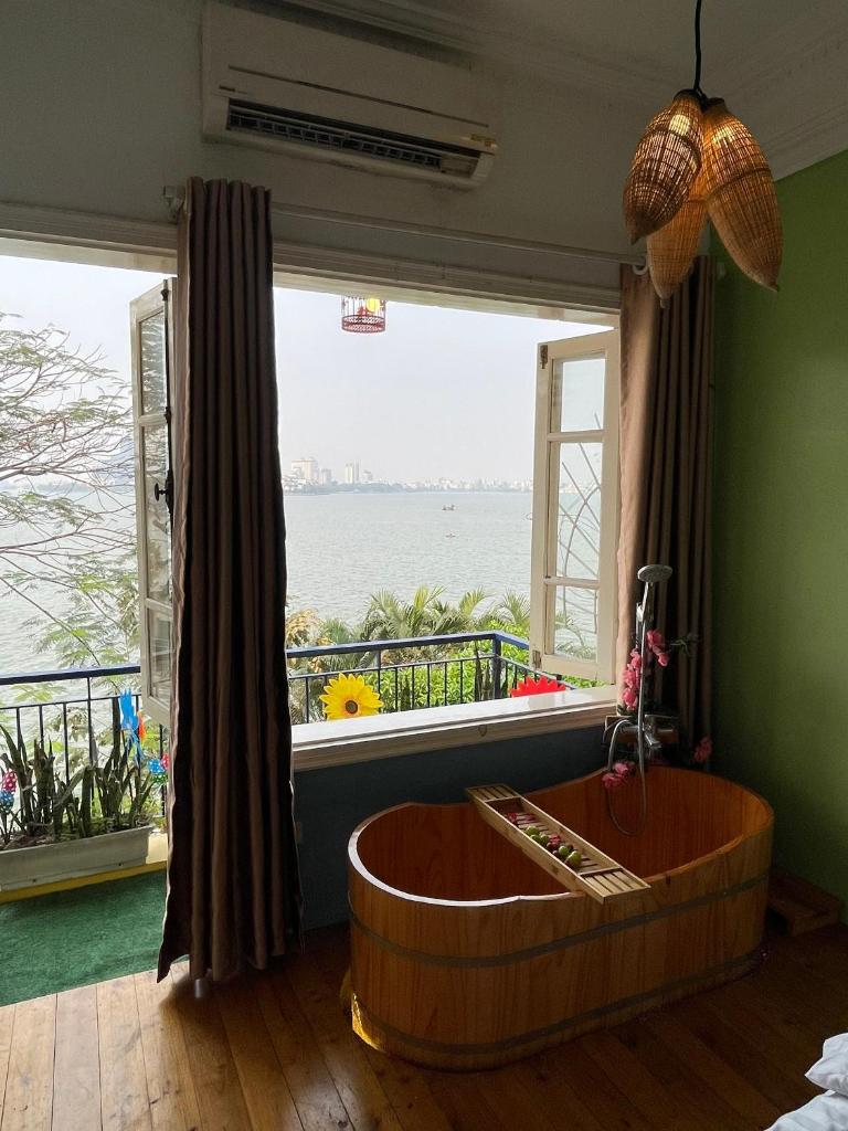 ZoomHome Homestay Hồ Tây