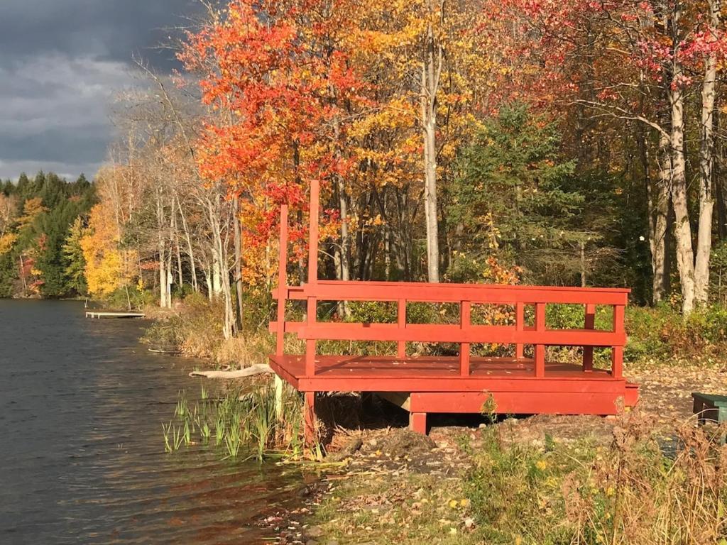 Hidden Lakefront Retreat image