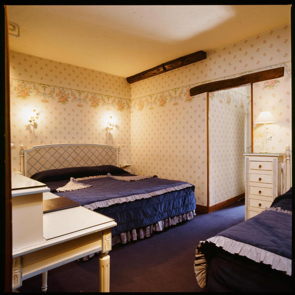 Трехместный (Трехместный номер с видом во внутренний двор), Grand Hôtel Dechampaigne
