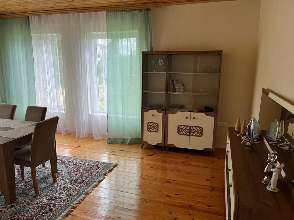 Home photo 4