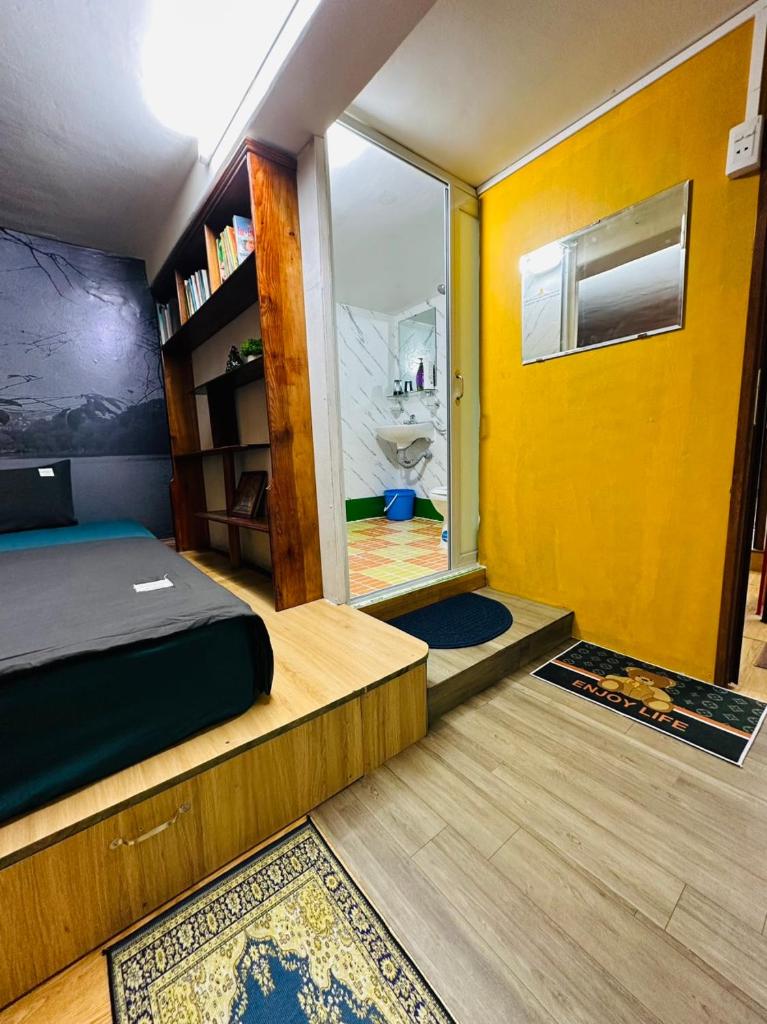 Kolor Green Home,center of Old Quarter, near Hoankiem Lake, 2 big beds