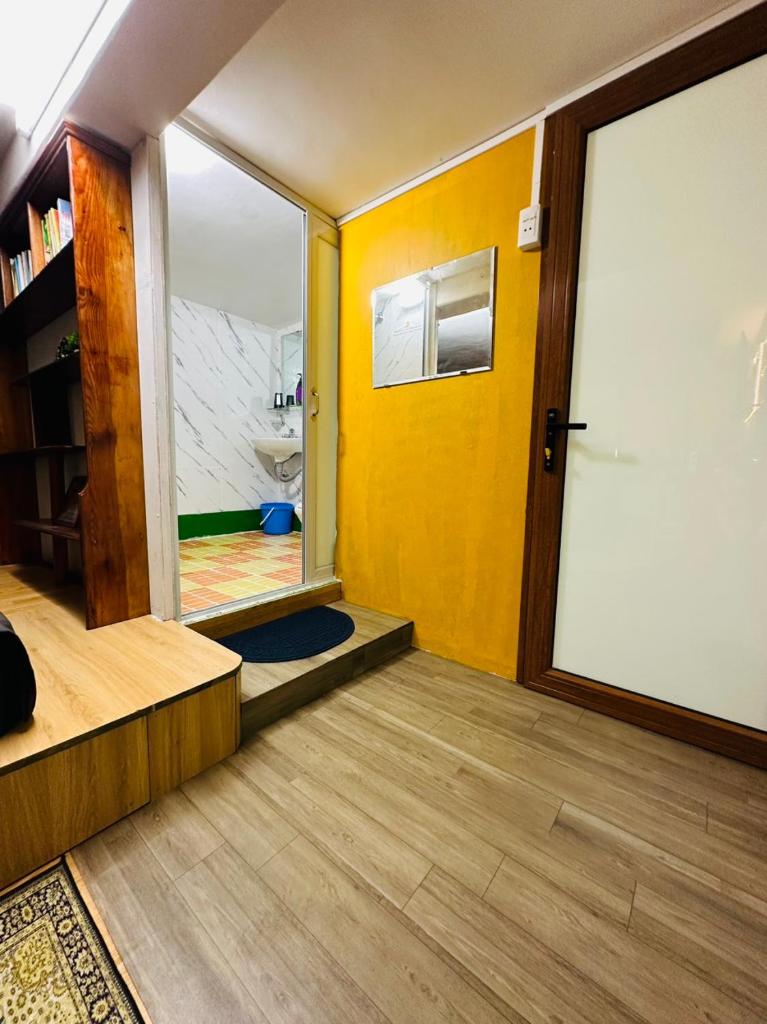 Kolor Green Home,center of Old Quarter, near Hoankiem Lake, 2 big beds