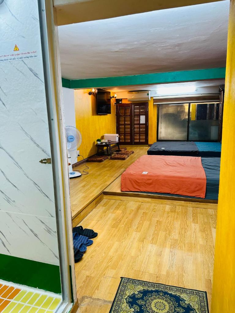 Kolor Red Home,Bungalow Old Quarter,4 paxs,3 mins to Hoan Kiem Lake