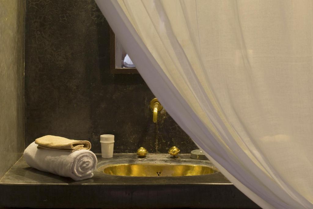 Двухместный (Двухместный номер Делюкс с 1 кроватью), Riad-Assala