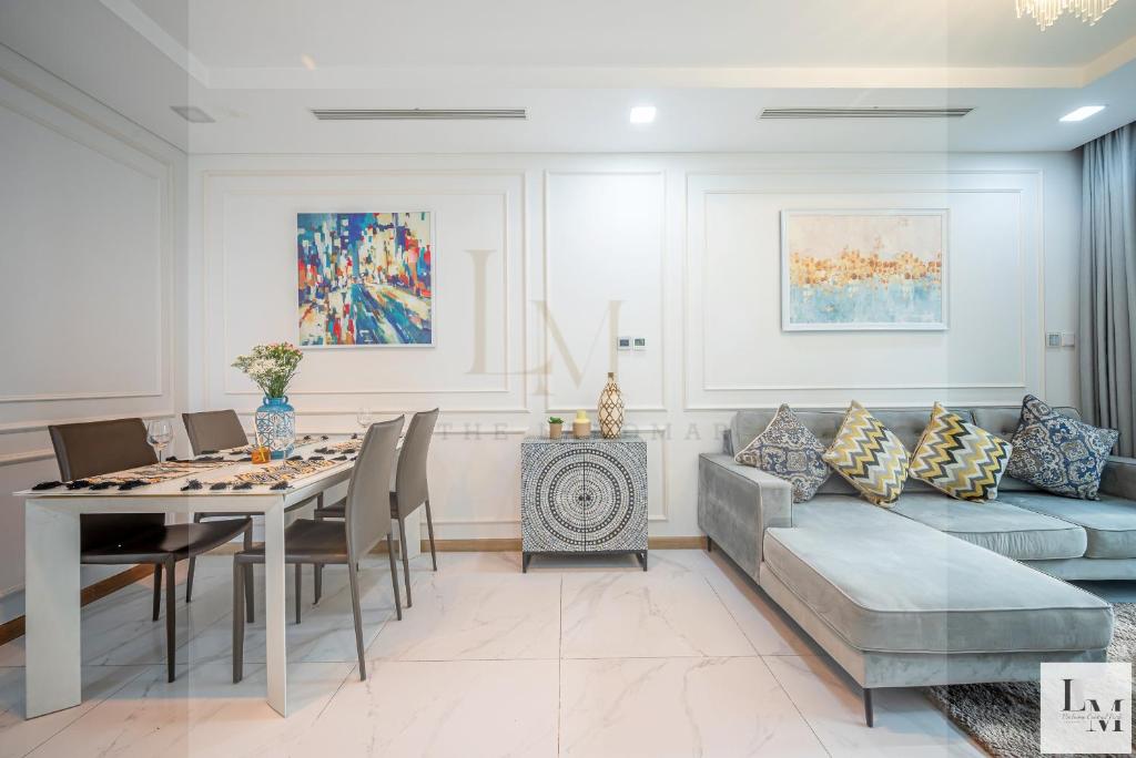 LANDMARK 81 Luxury Apartment