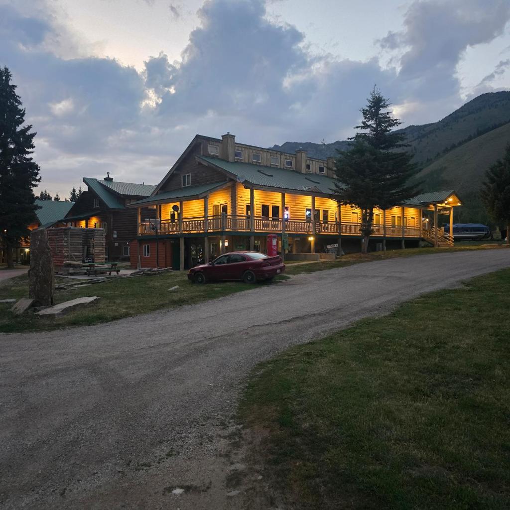 Jared's Wild Rose Ranch Resort image
