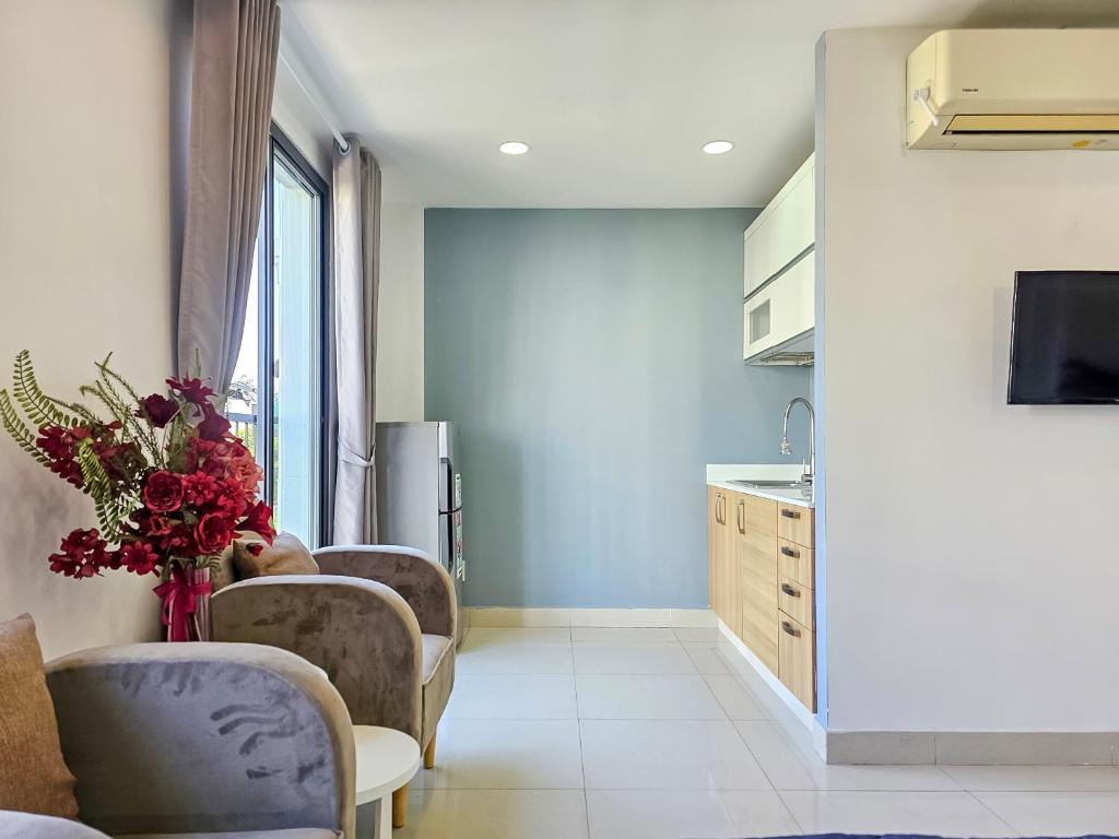 Golden Sun 3 Apartment