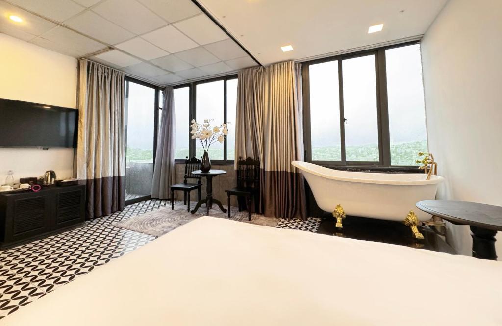 K Boutique Hotel