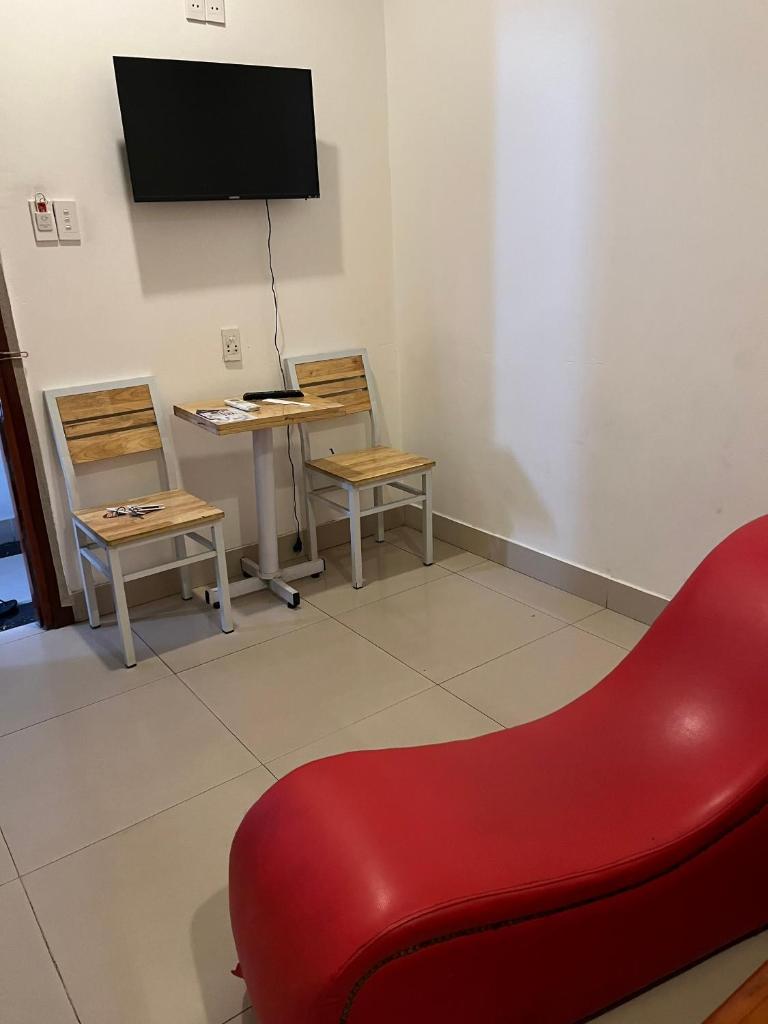 Khách Sạn Ánh Đông