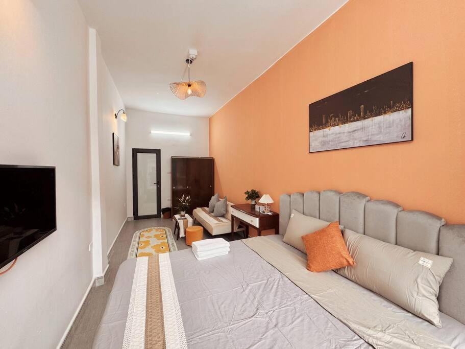 Ancient view-5BR house-Hoan Kiem Lake