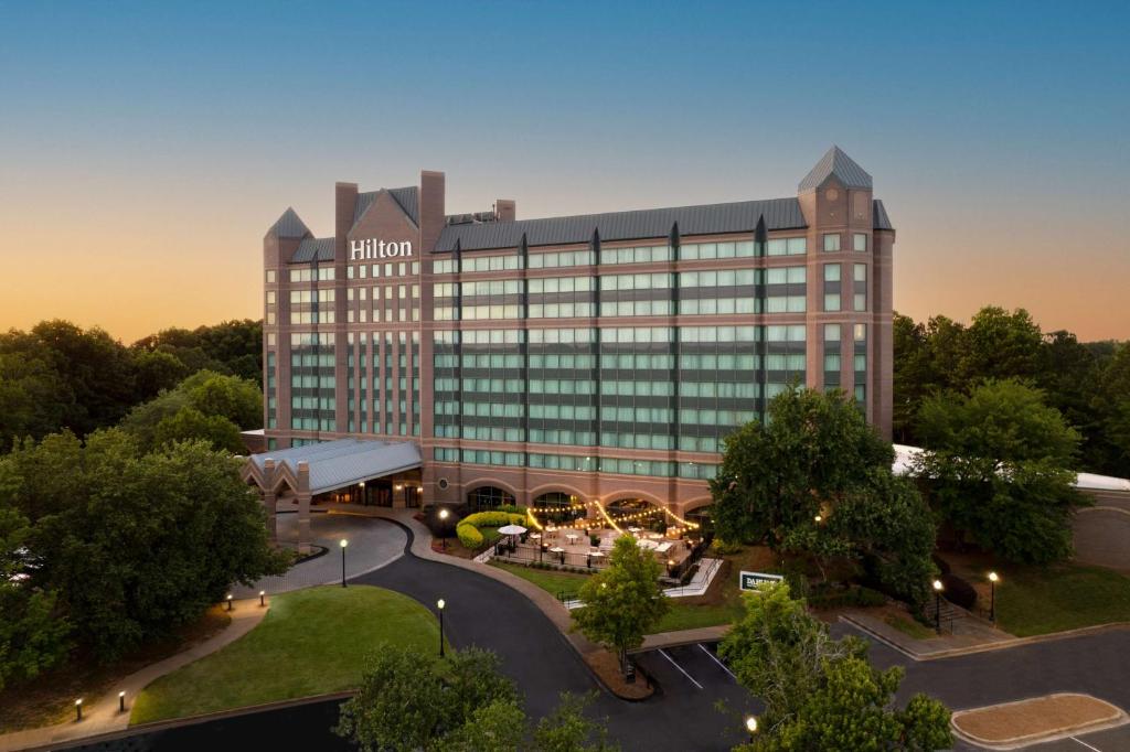 Hilton Atlanta Northeast image