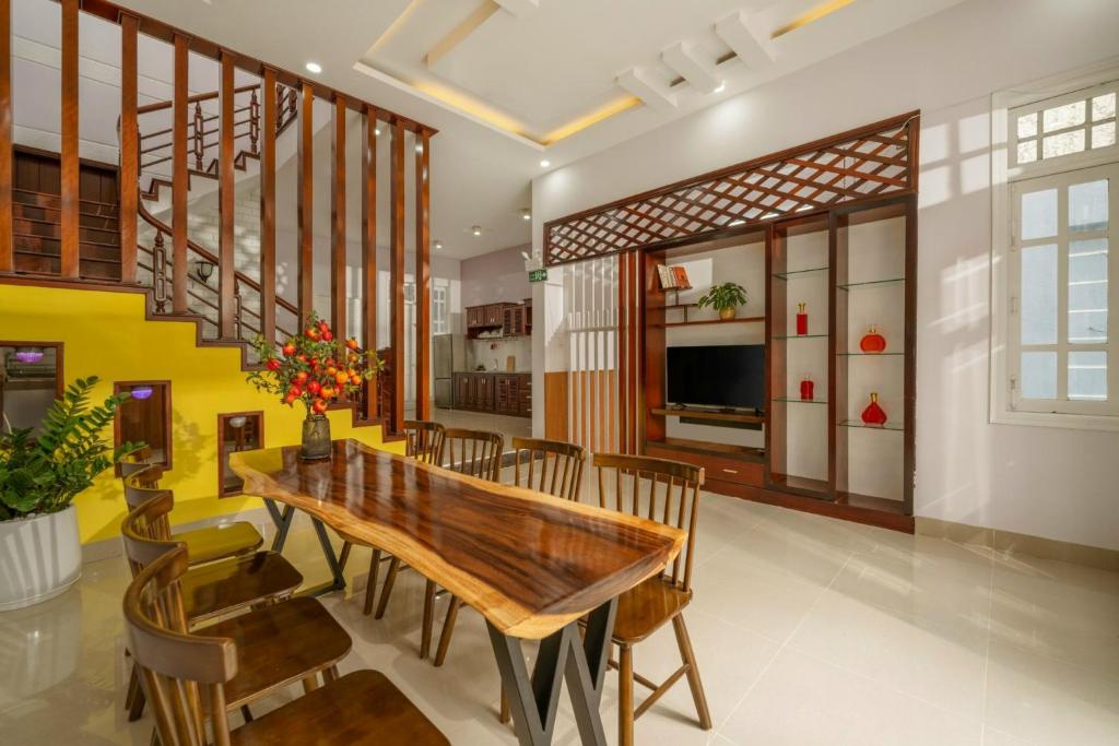 Pool Villa by Han River & Beach with Free Pick-Up