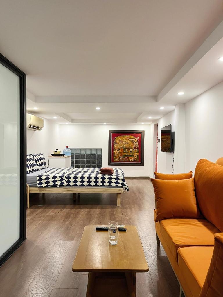 TheChanhSa Stylish Apartments near Old Quarter