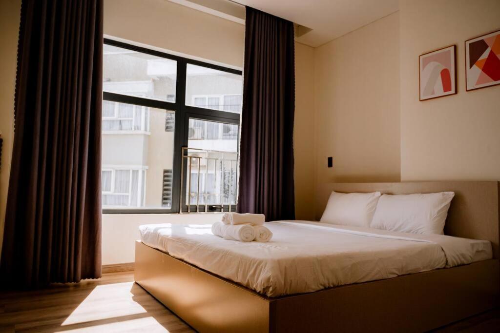 Monarchy Luxury Apartment 3 Bedroom in DaNang by Villuxy