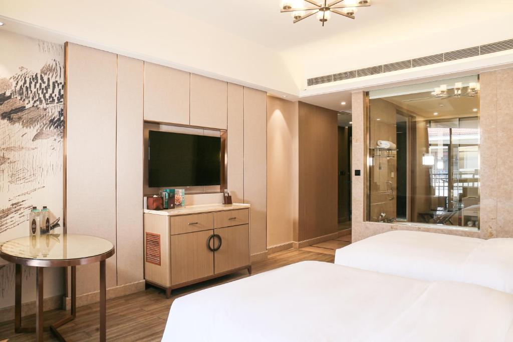 Wanda Realm Xiamen North Bay Room Type - Deluxe Twin Room with Garden View