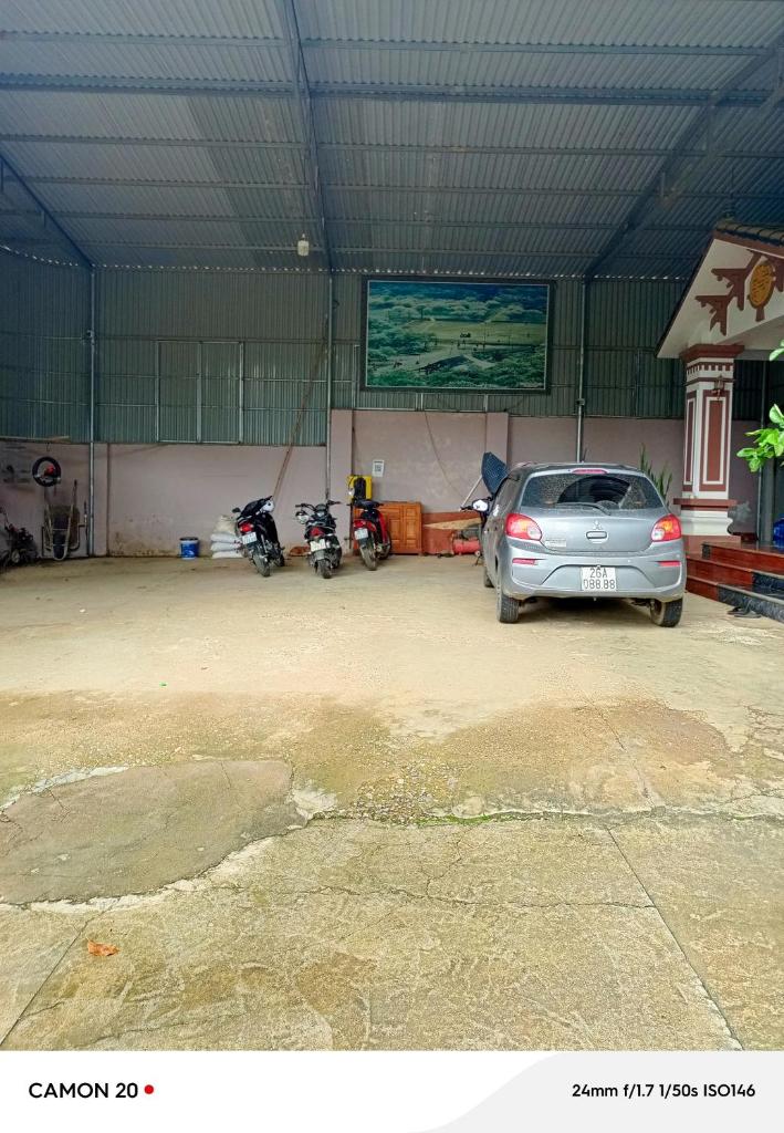 Night Market Heart Hotel MC