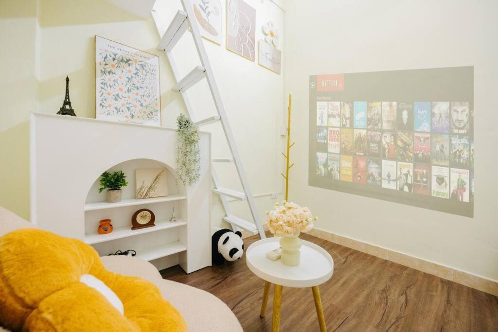 Unique Home in the OLD quarter - Near train street - Netflix