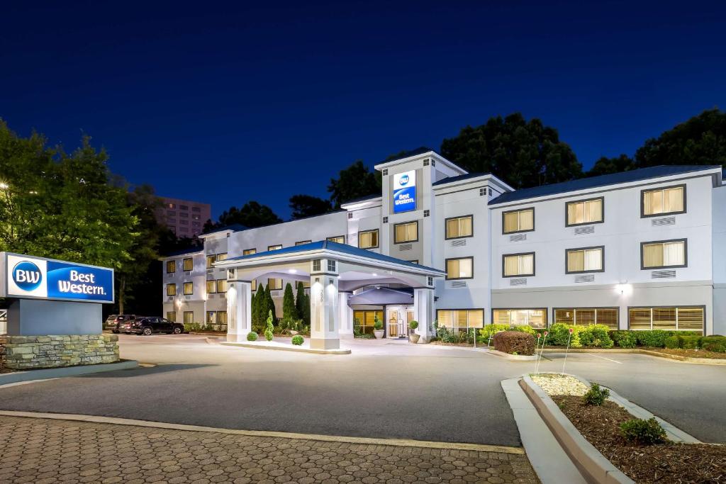 Best Western Gwinnett Center Hotel image