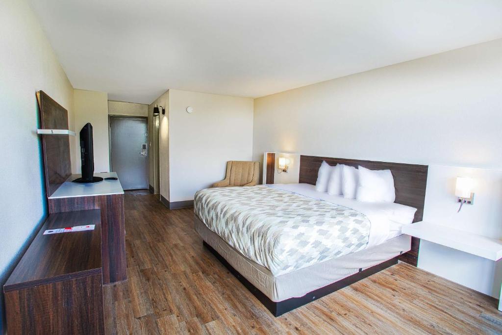 Americas Best Value Inn Winston-Salem, NC image