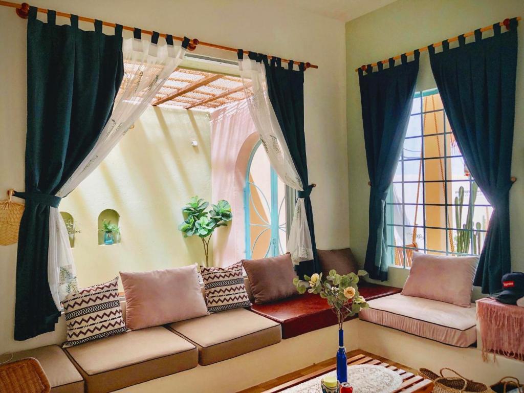 Annie homestay 213 Duong Hien Quyen