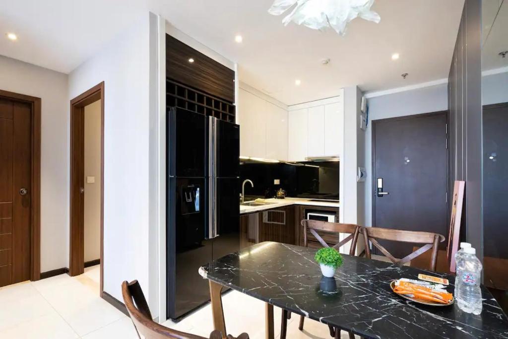 The Parkview - Very Close TSN Airport