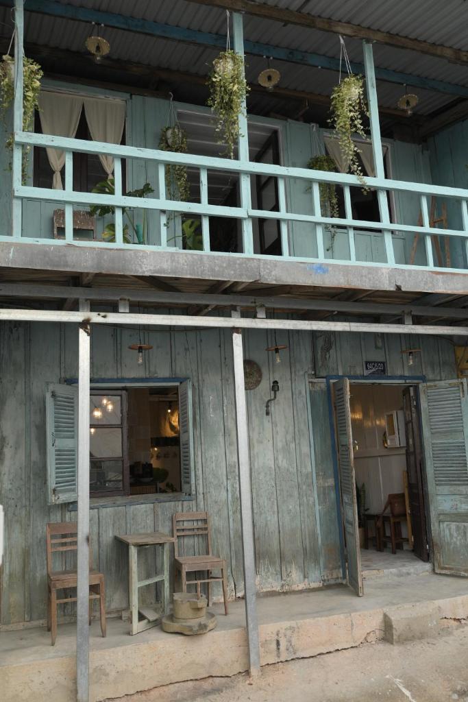 Lahom Đà Lạt Homestay - Nhà gỗ trung tâm thành phố