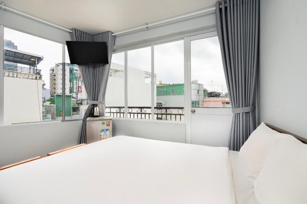 Ahu Hotel & Apartment