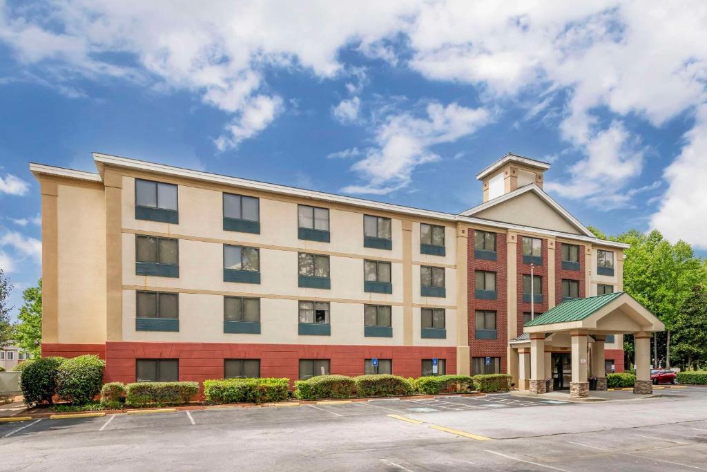Comfort Inn Alpharetta - Atlanta North image