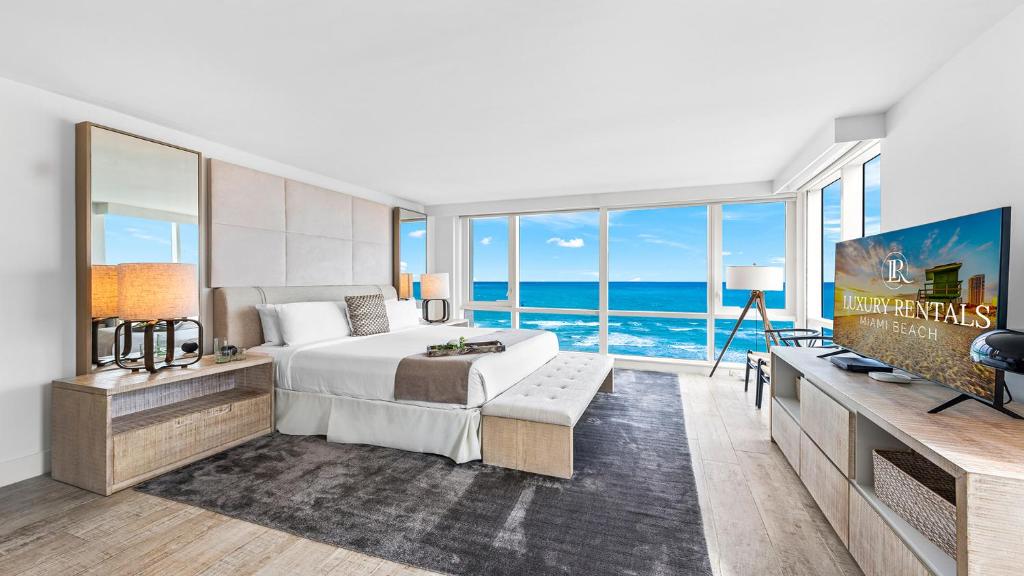 Oceanview Private Condo at 1 Hotel & Homes -1120 image